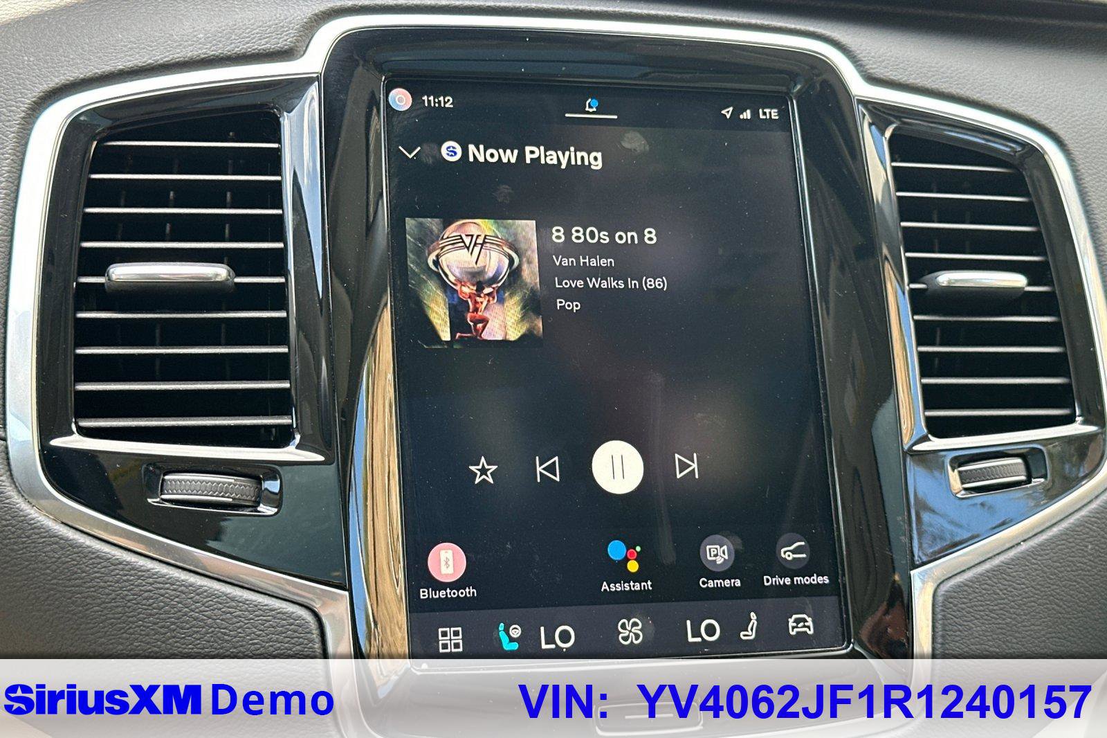 Certified 2024 Volvo XC90 B6 Ultimate w/ Protection Package Premier image 37