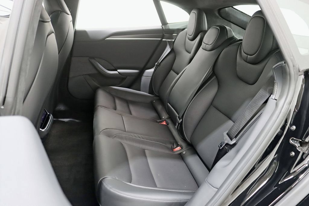 Used 2023 Tesla Model S Plaid AWD/4WD image 31