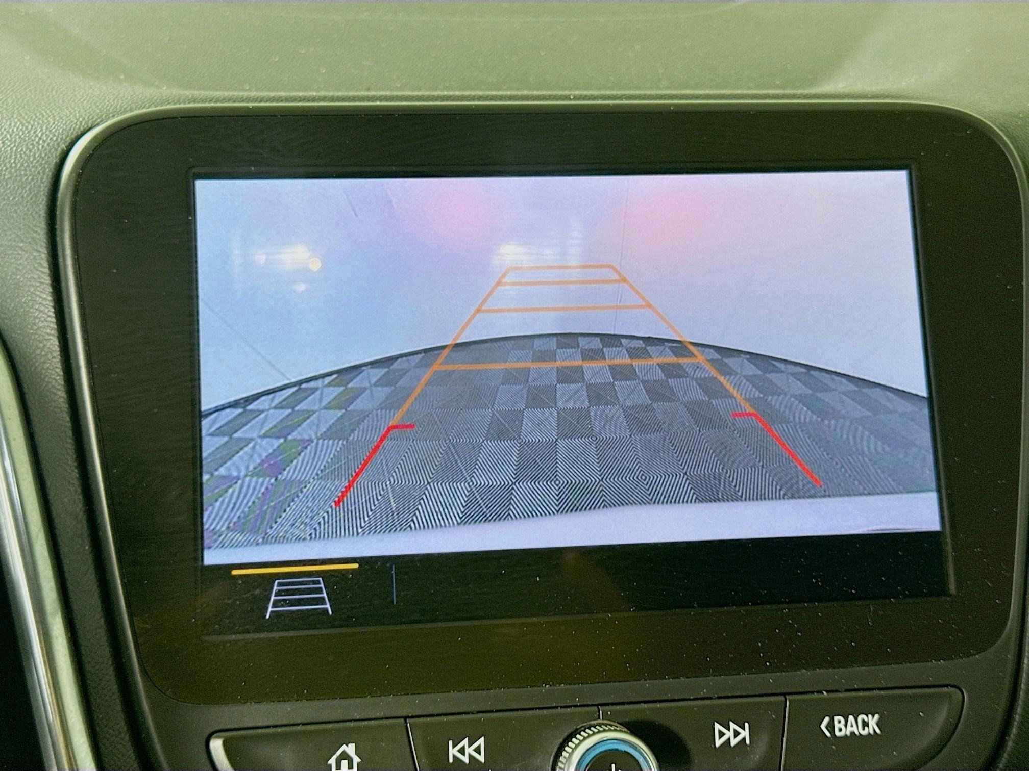Used 2020 Chevrolet Equinox Premier w/ Premier Redline Edition image 19