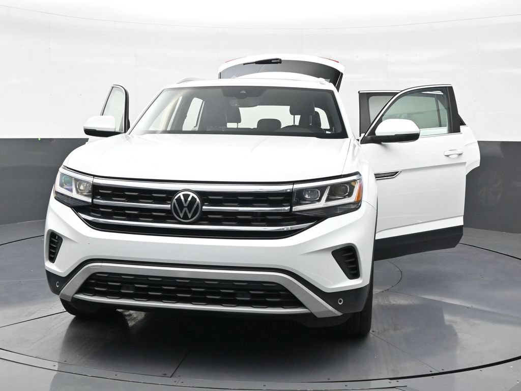 Used 2021 Volkswagen Atlas Cross Sport SEL FWD image 34