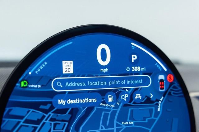 Used 2025 MINI Cooper S FWD image 2