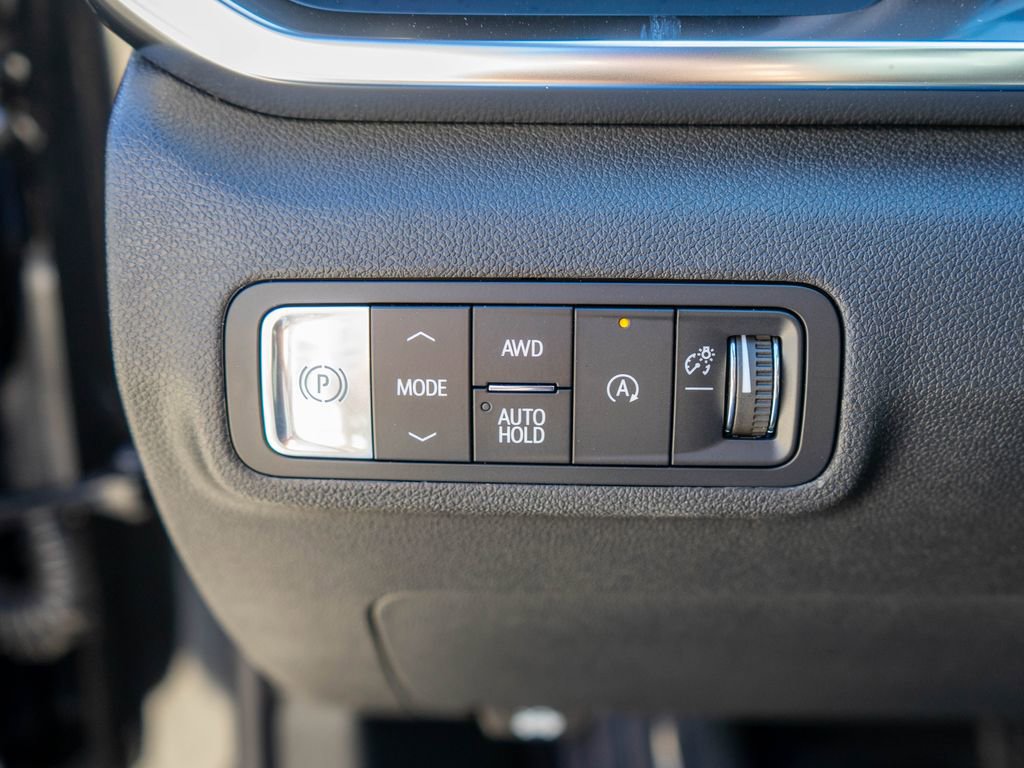 New 2026 GMC Terrain Elevation w/ Elevation Premium Package AWD/4WD image 17