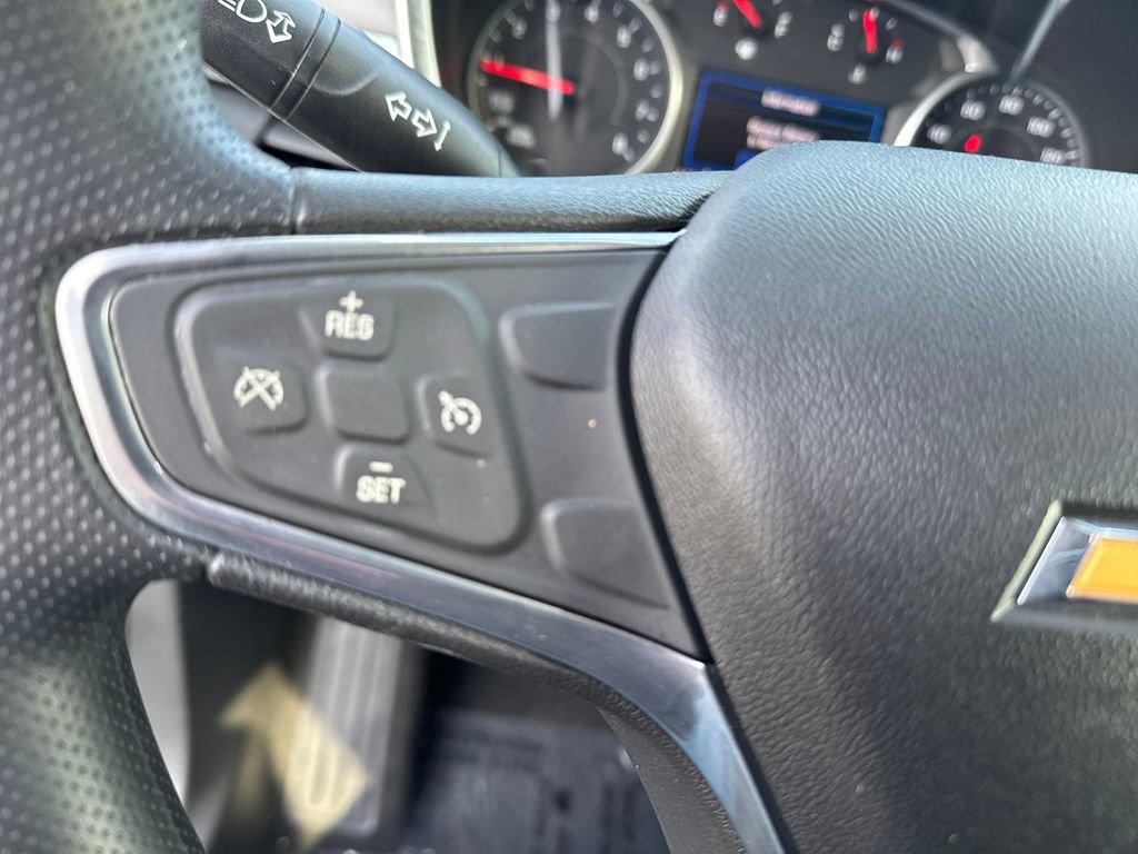 Used 2019 Chevrolet Equinox LT image 18