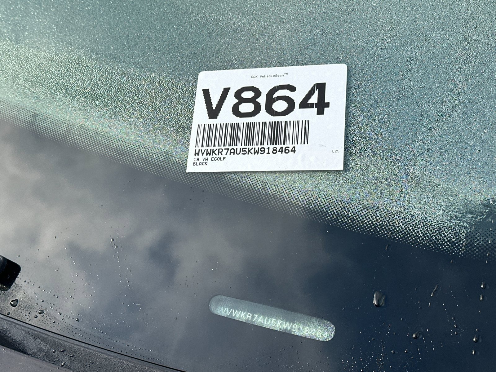 Used 2019 Volkswagen e-Golf SE w/ Driver Assistance Package image 29