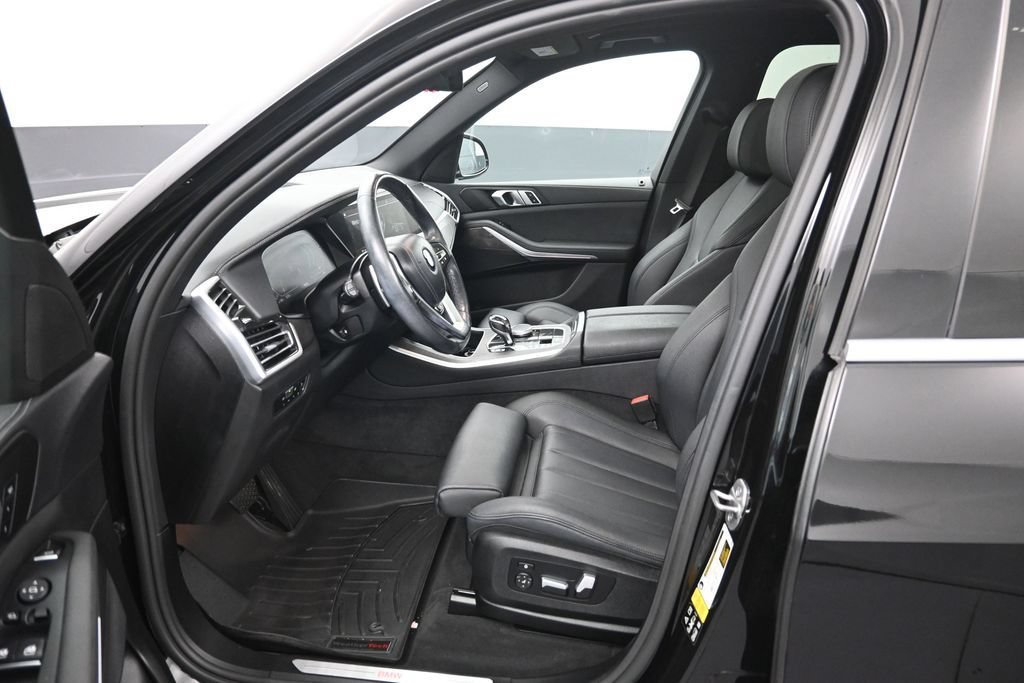 Used 2022 BMW X5 xDrive40i w/ Premium Package AWD/4WD image 9