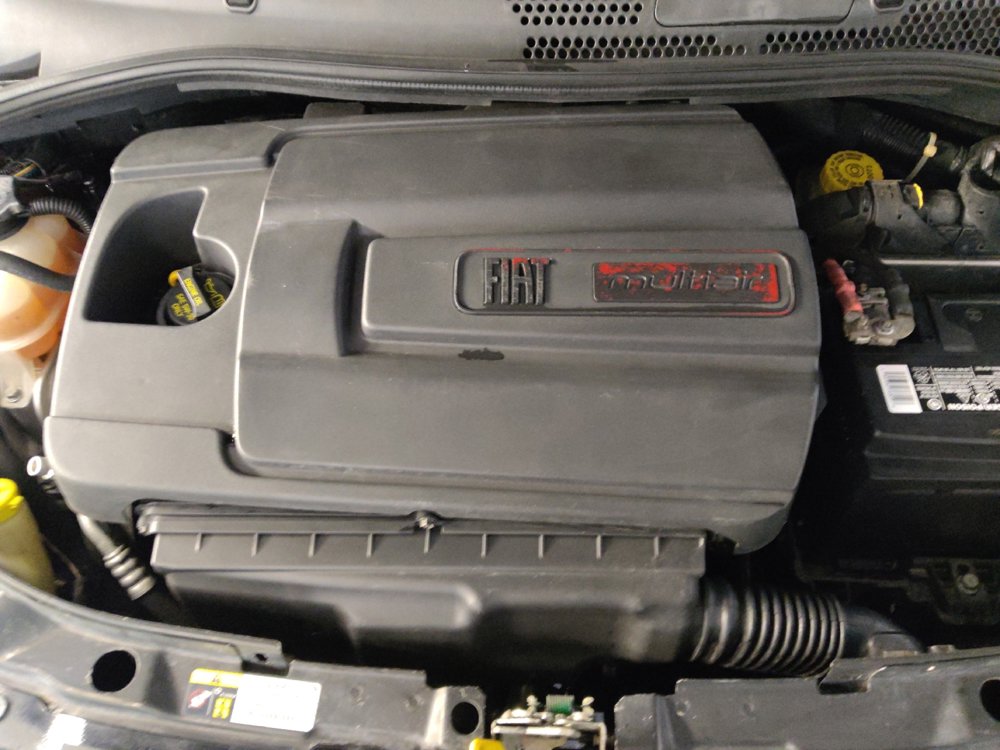 Used 2015 FIAT 500 Sport w/ Comfort/Convenience Group image 30