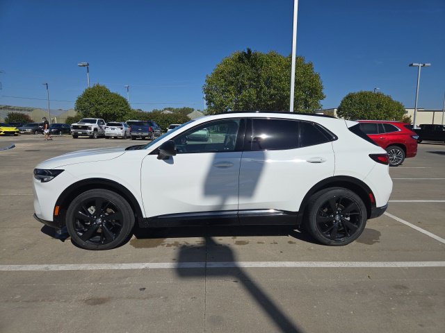 Used 2023 Buick Envision Essence w/ Sport Touring Package AWD/4WD image 2