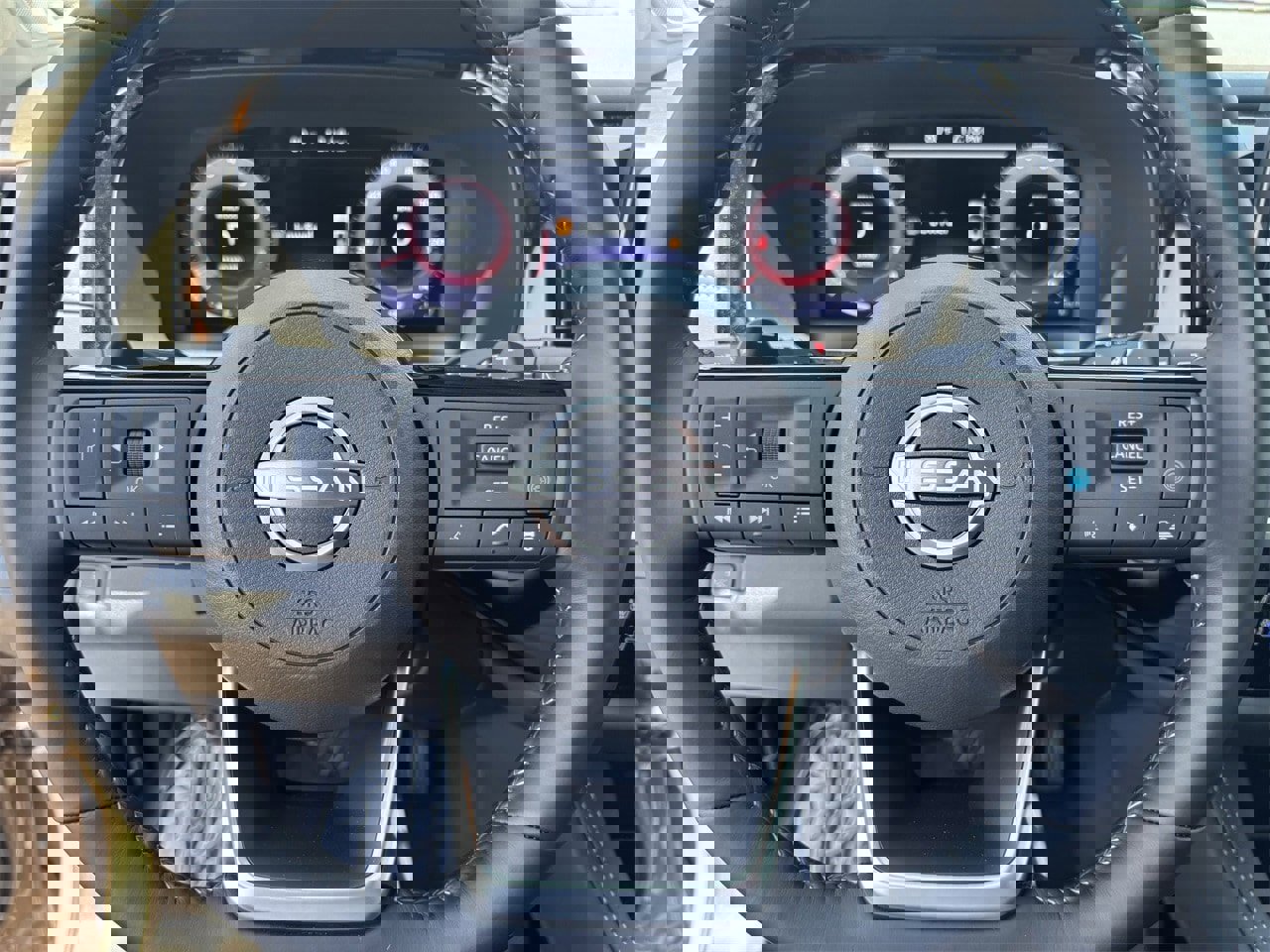 New 2025 Nissan Pathfinder Platinum w/ Cargo Package image 34