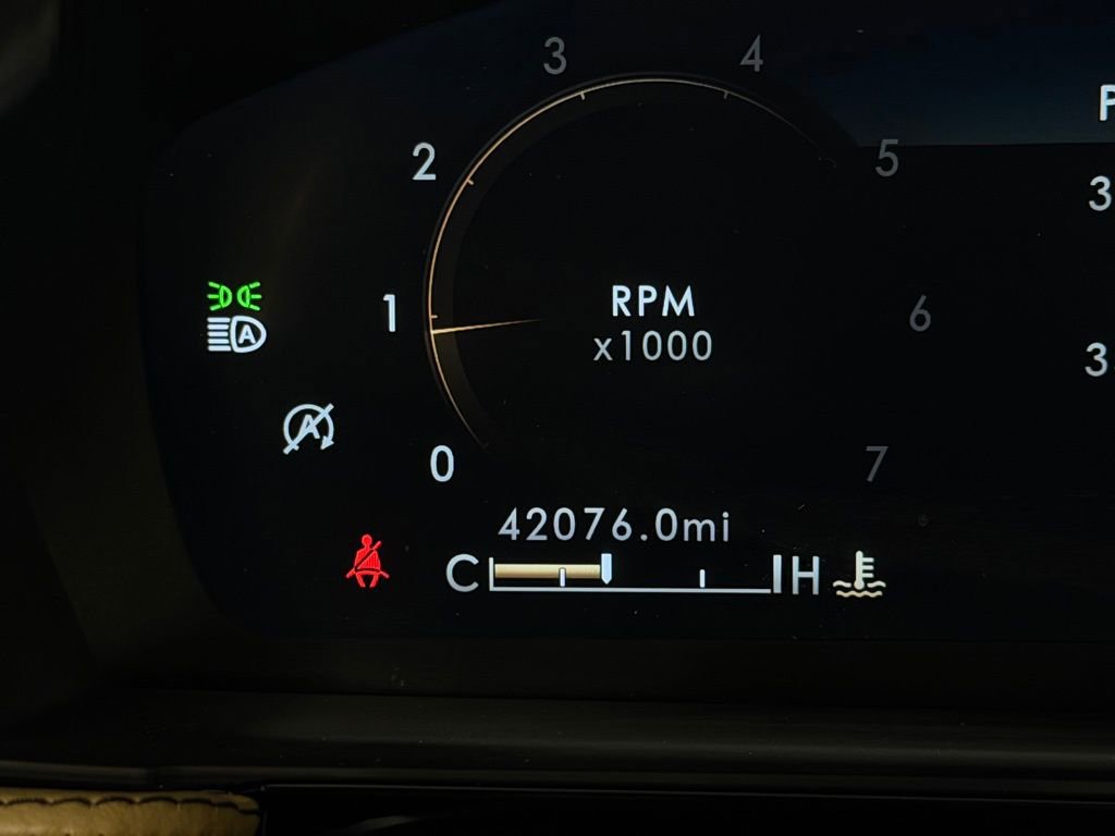 Used 2022 Lincoln Corsair Reserve w/ Equipment Group 201A FWD image 15