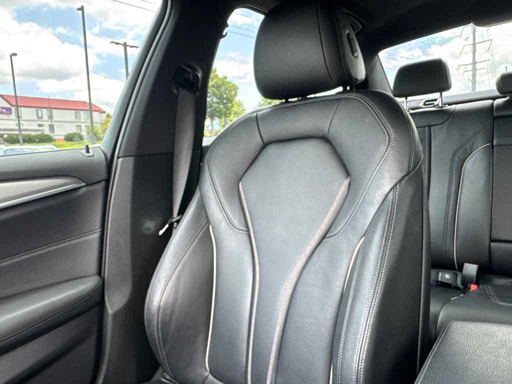 Used 2018 BMW 530e RWD image 21