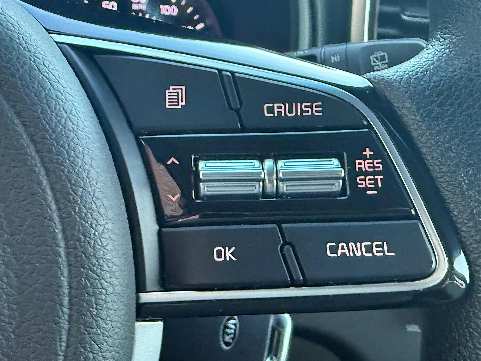 Used 2022 Kia Sportage LX image 21