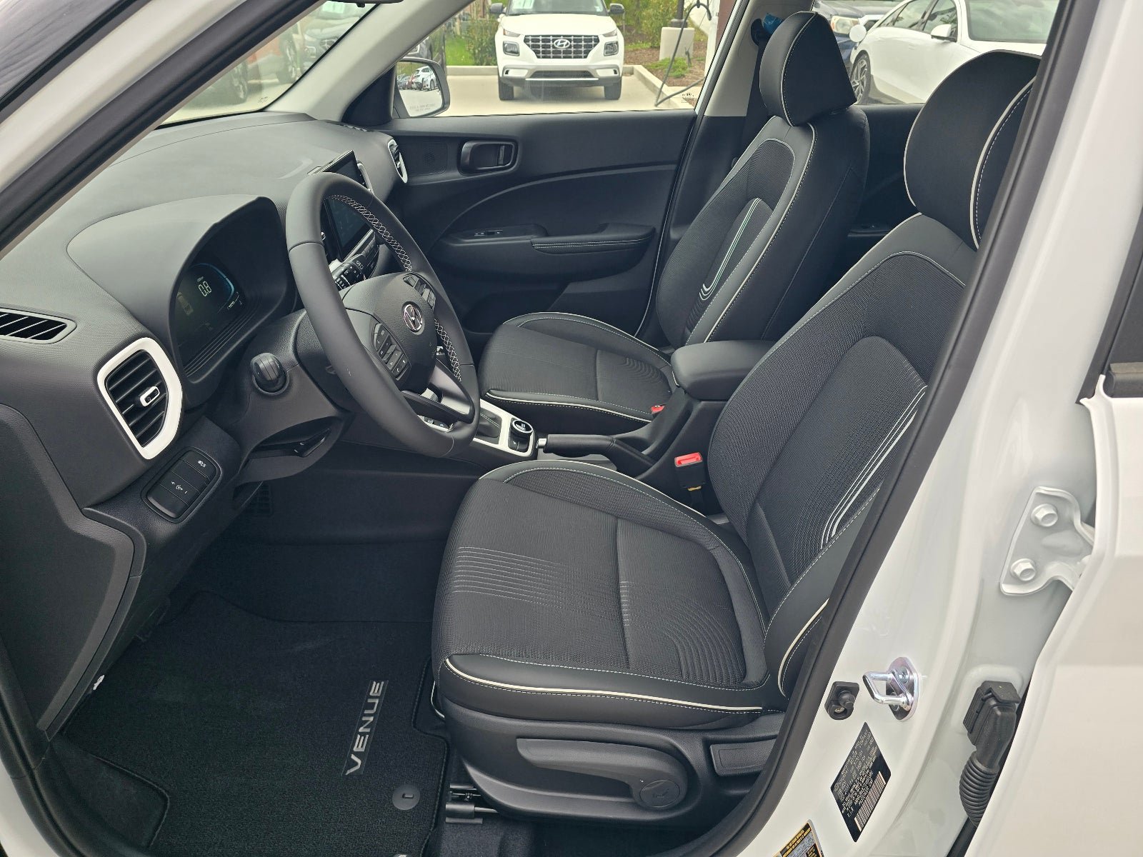 New 2026 Hyundai Venue SEL FWD image 12