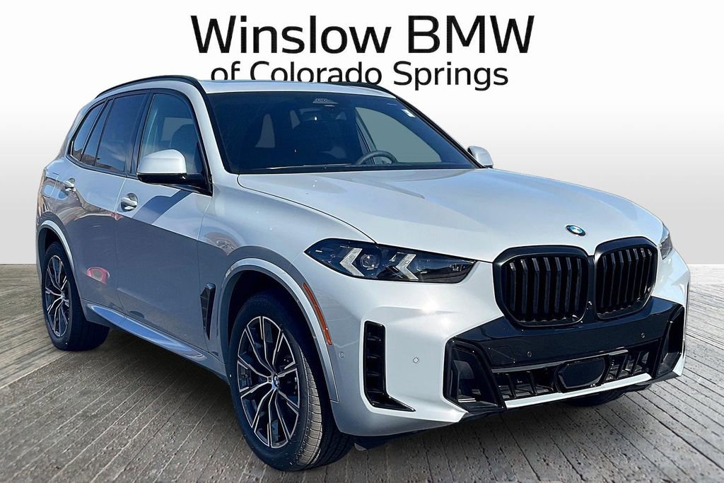New 2026 BMW X5 xDrive40i w/ M Sport Package AWD/4WD image 1