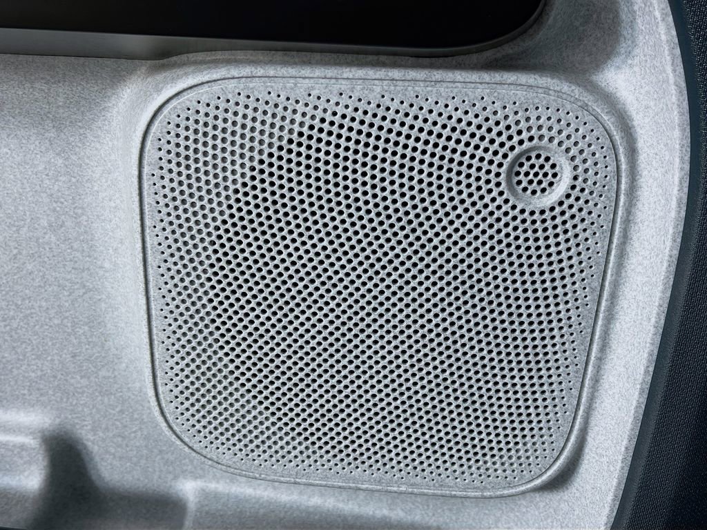 Used 2025 Ford Maverick XLT image 24