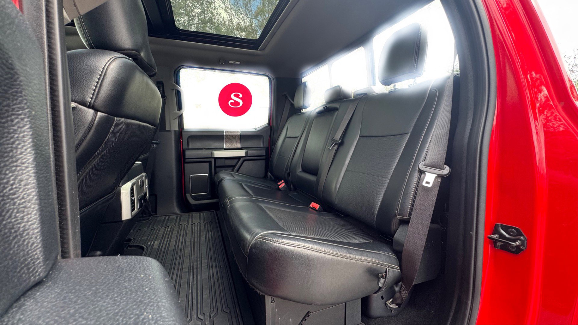 Used 2019 Ford F350 Lariat w/ Lariat Ultimate Package AWD/4WD image 19