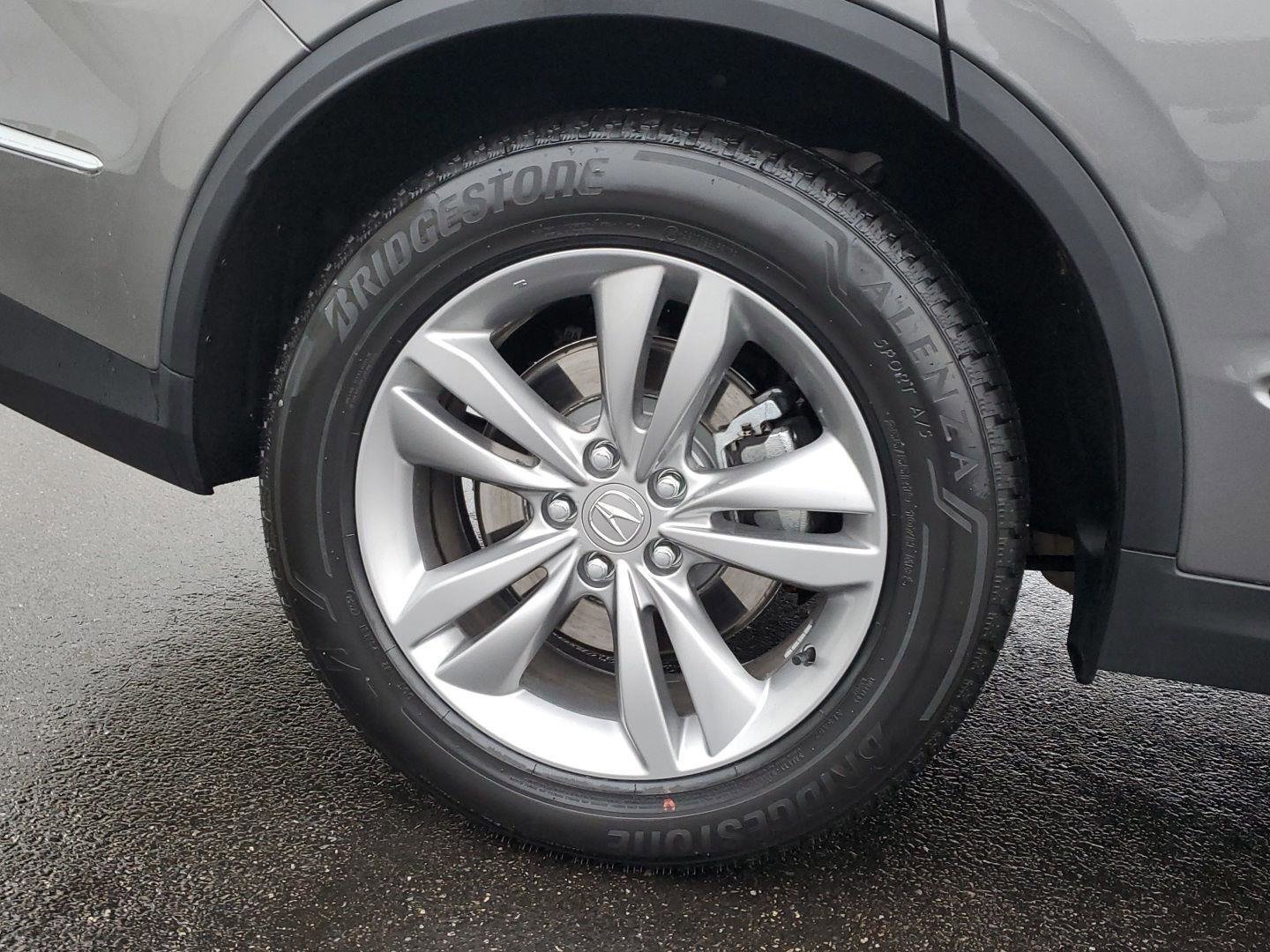 Used 2025 Acura MDX SH-AWD image 9