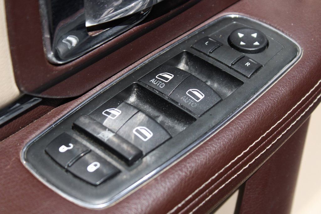 Used 2014 RAM 2500 Laramie w/ Convenience Group AWD/4WD image 15