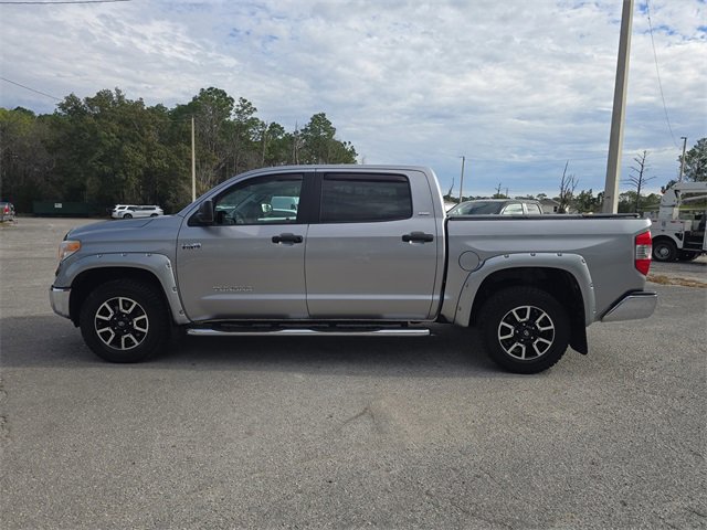 Used 2016 Toyota Tundra SR5 image 3