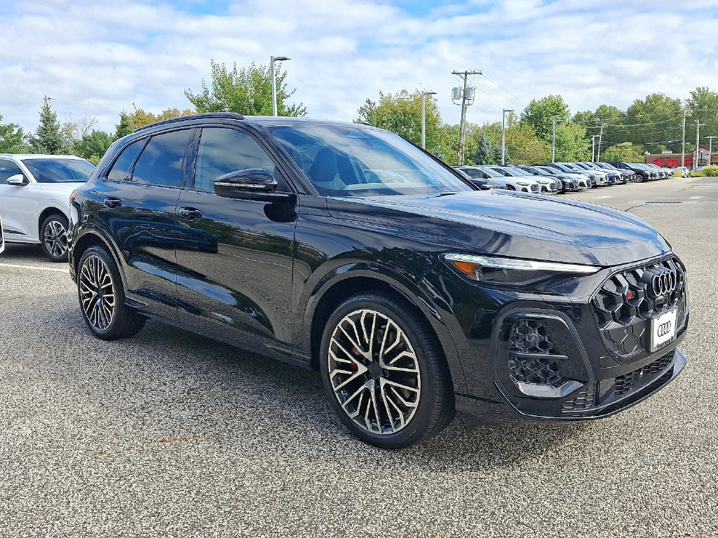 New 2026 Audi SQ5 Premium Plus AWD/4WD image 2