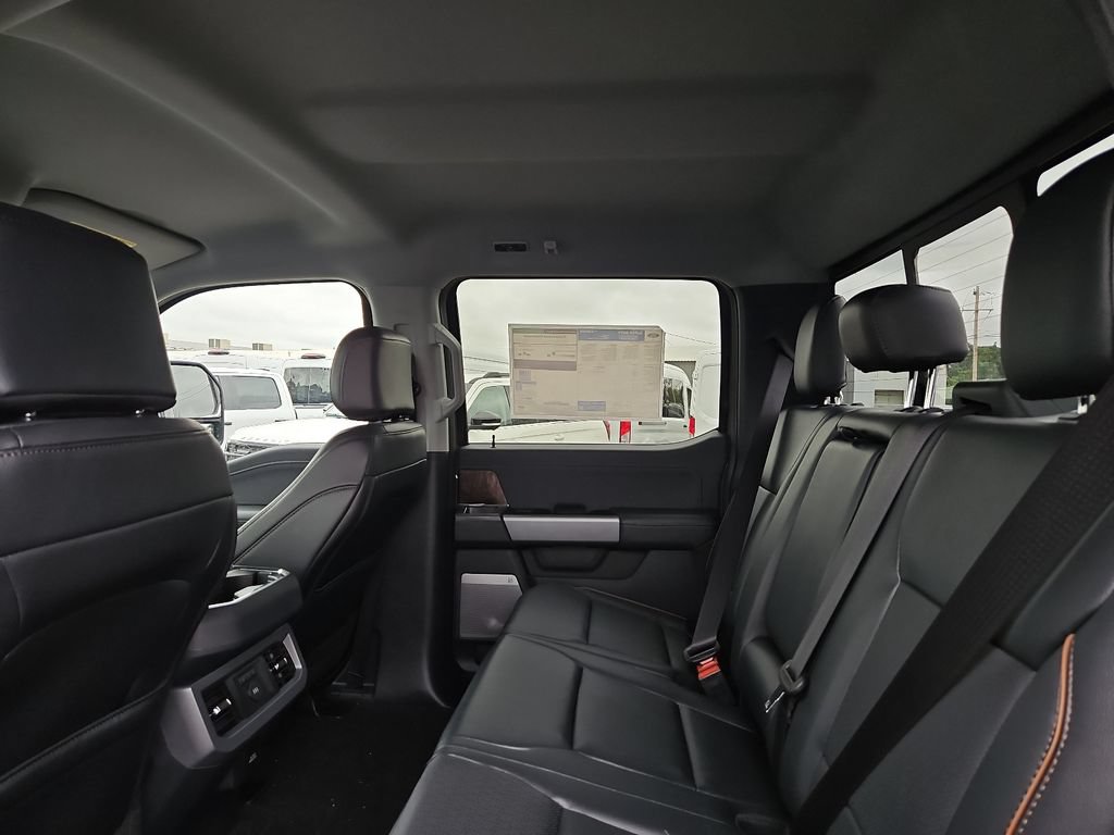 New 2026 Ford F350 Lariat w/ Lariat Premium Package AWD/4WD image 19