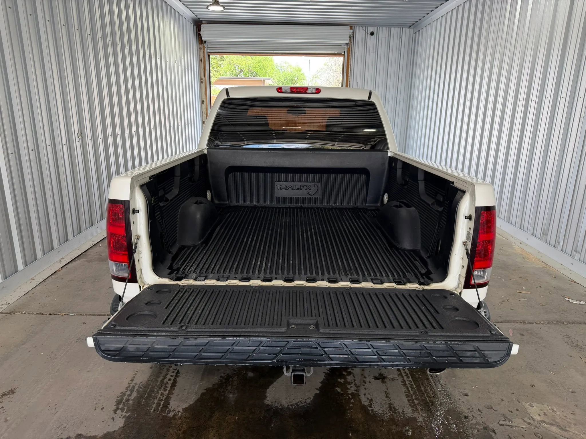 Used 2010 GMC Sierra 1500 Denali image 16