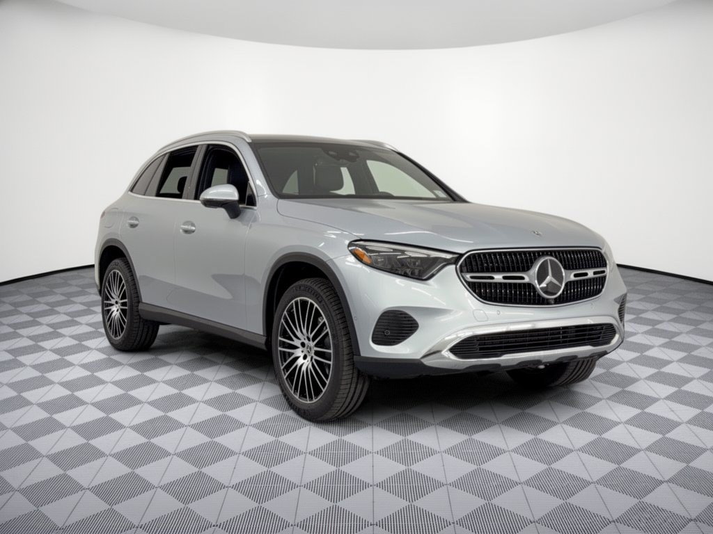 Used 2023 Mercedes-Benz GLC 300 image 7