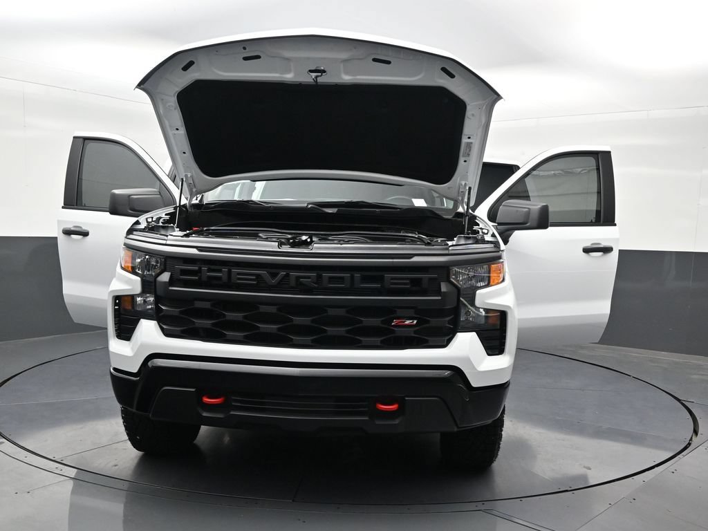 Used 2025 Chevrolet Silverado 1500 Custom Trail Boss AWD/4WD image 36