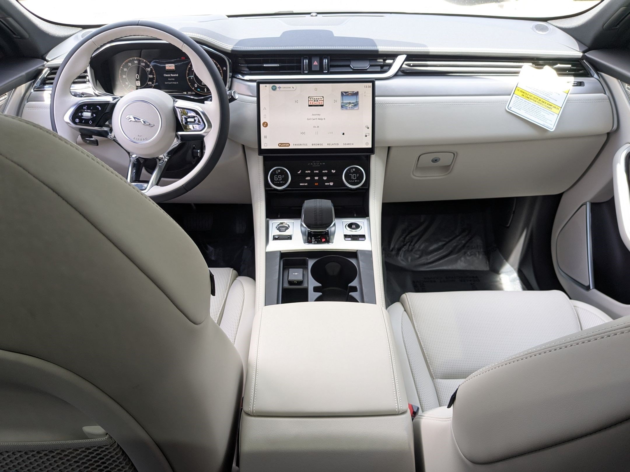 New 2026 Jaguar F-PACE R-Dynamic S AWD/4WD image 28
