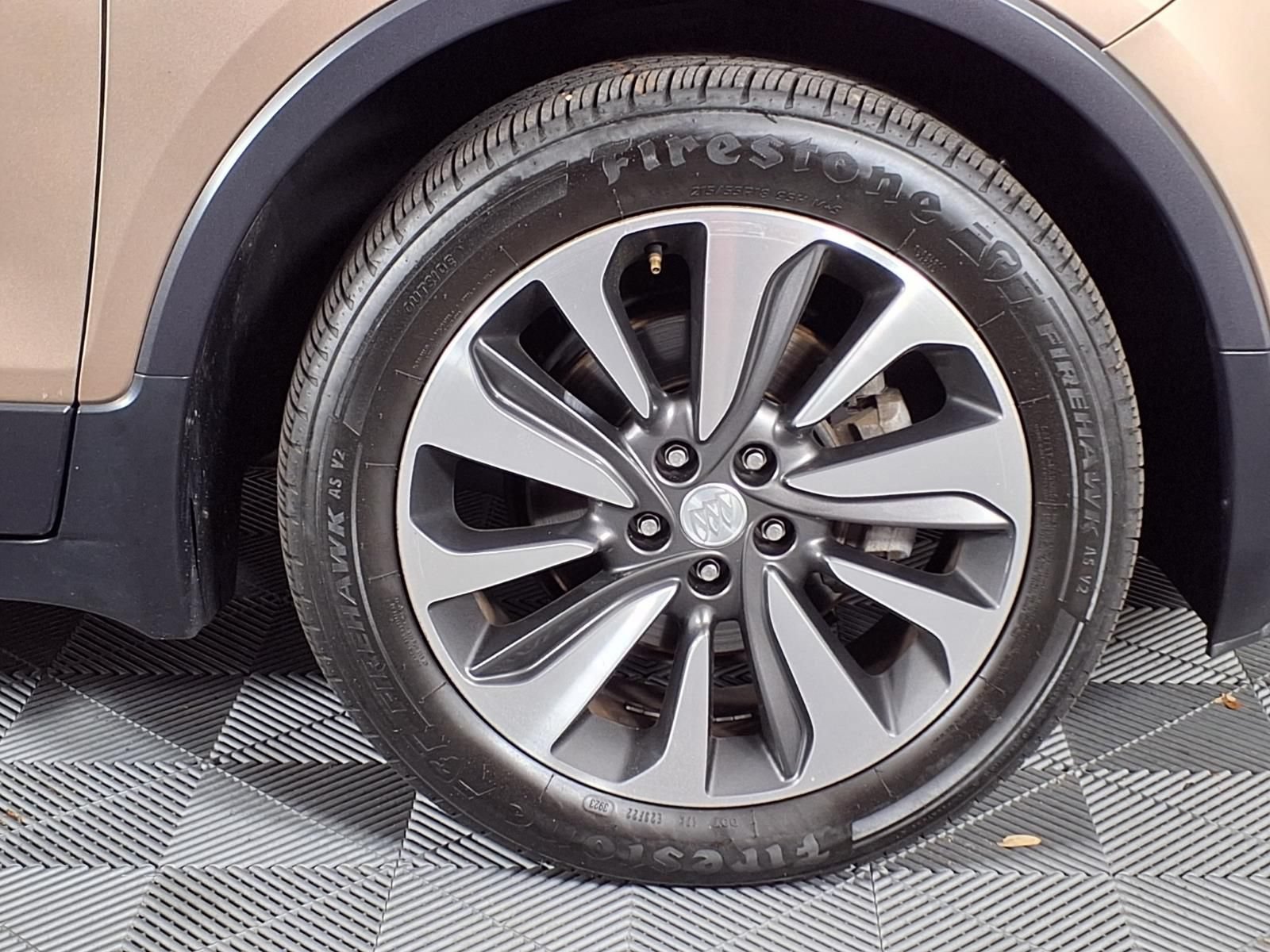 Used 2018 Buick Encore Premium FWD image 32