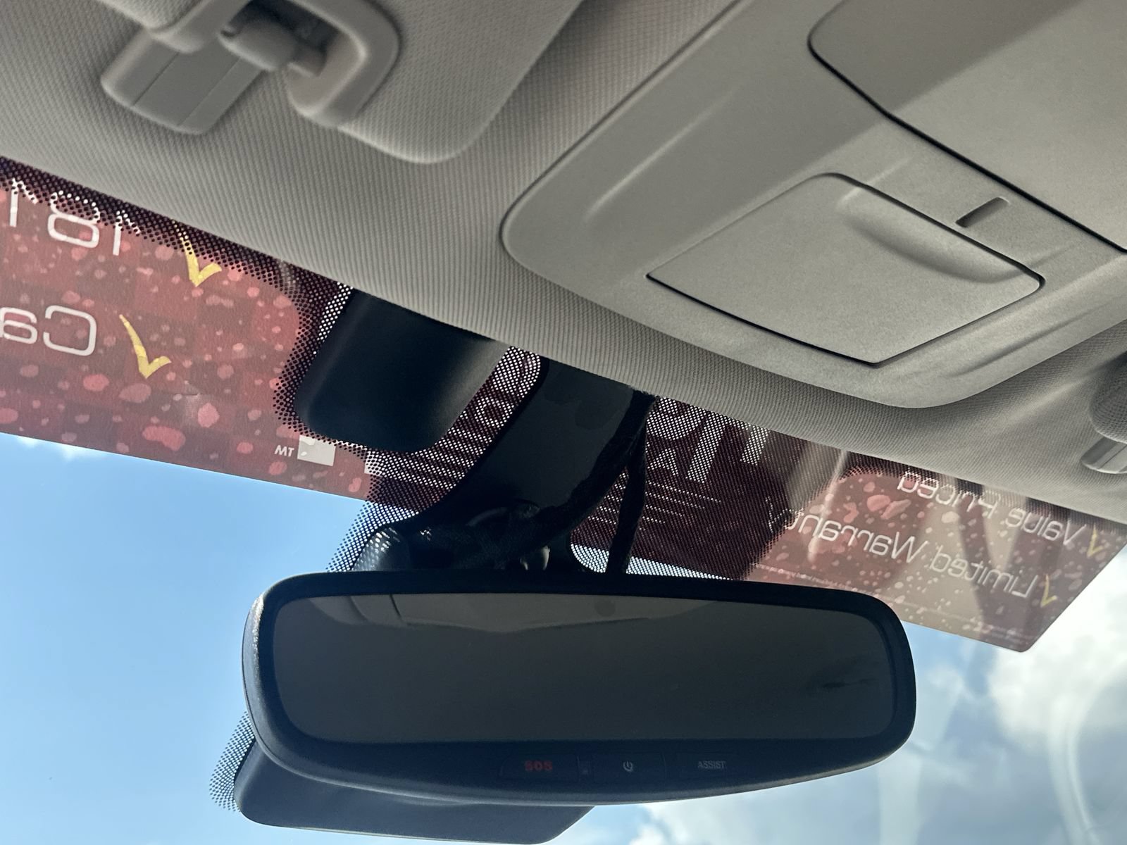 Used 2021 Chrysler Pacifica Touring-L FWD image 29