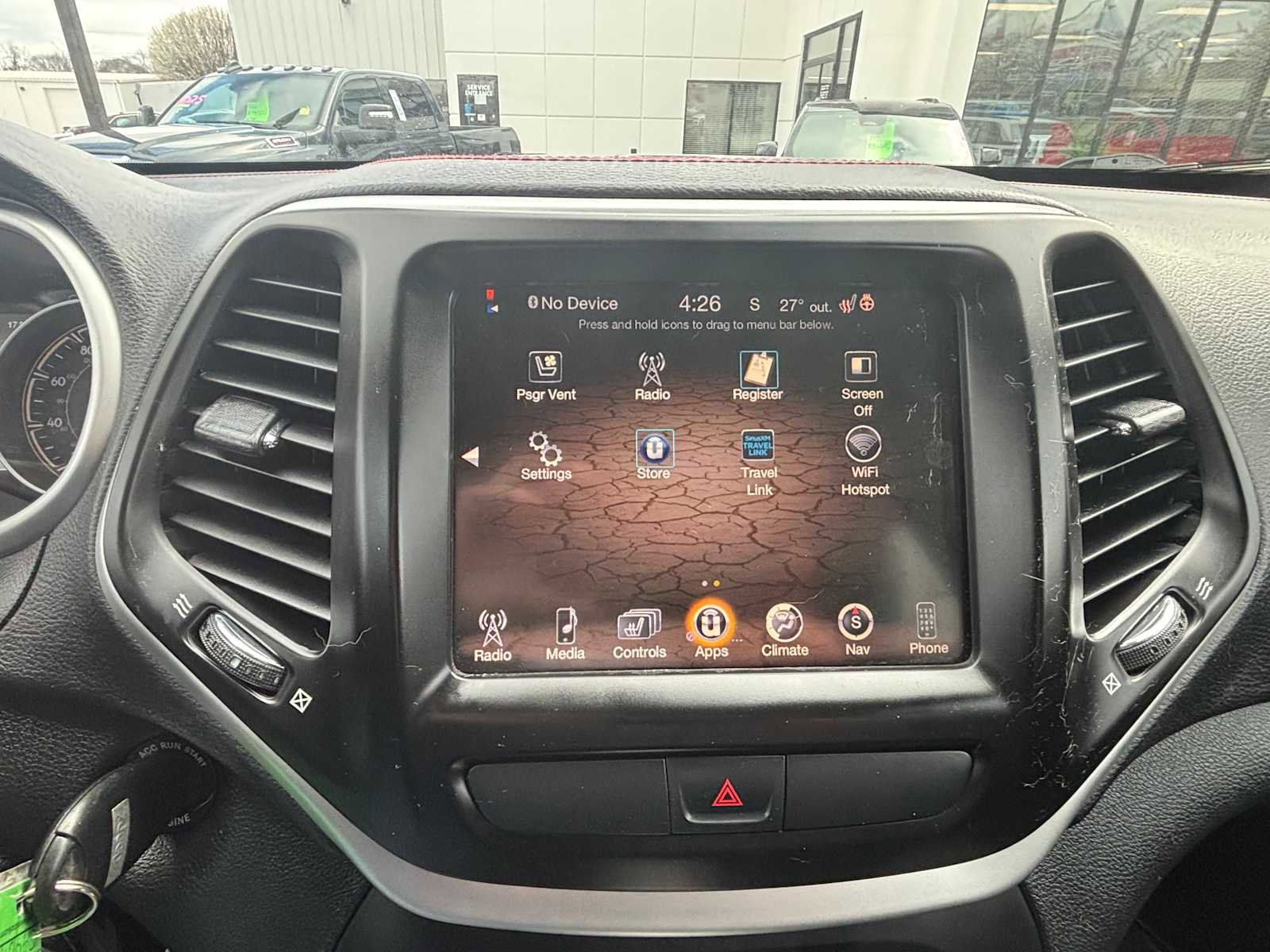 Used 2016 Jeep Cherokee Trailhawk w/ Leather Interior Group AWD/4WD image 27