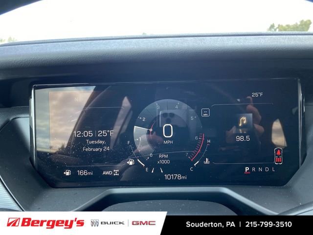 Certified 2025 GMC Acadia Elevation image 14