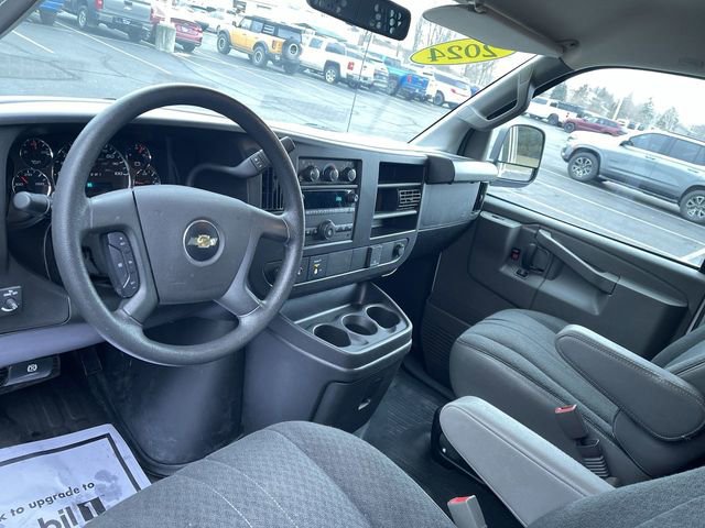 Used 2024 Chevrolet Express 2500 w/ Driver Convenience Package image 19