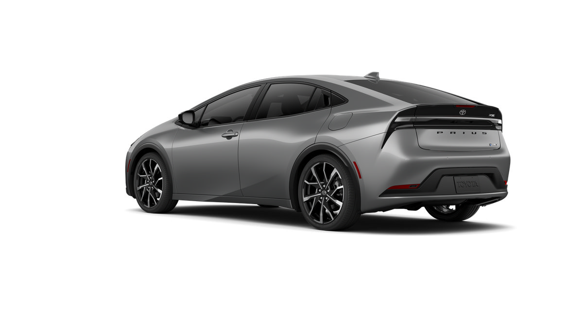 New 2027 Toyota Prius Plug-In Hybrid FWD image 6