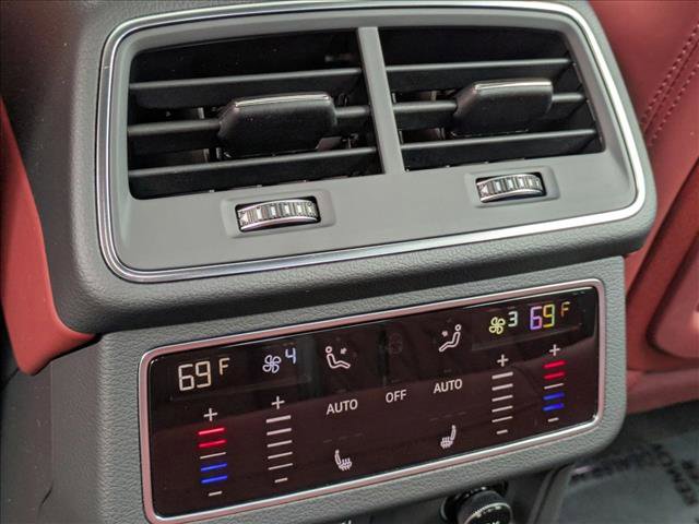 Used 2024 Audi S6 Premium Plus w/ Premium Plus Package image 18