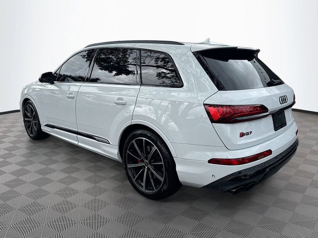 Used 2022 Audi SQ7 Prestige w/ Prestige Package image 8