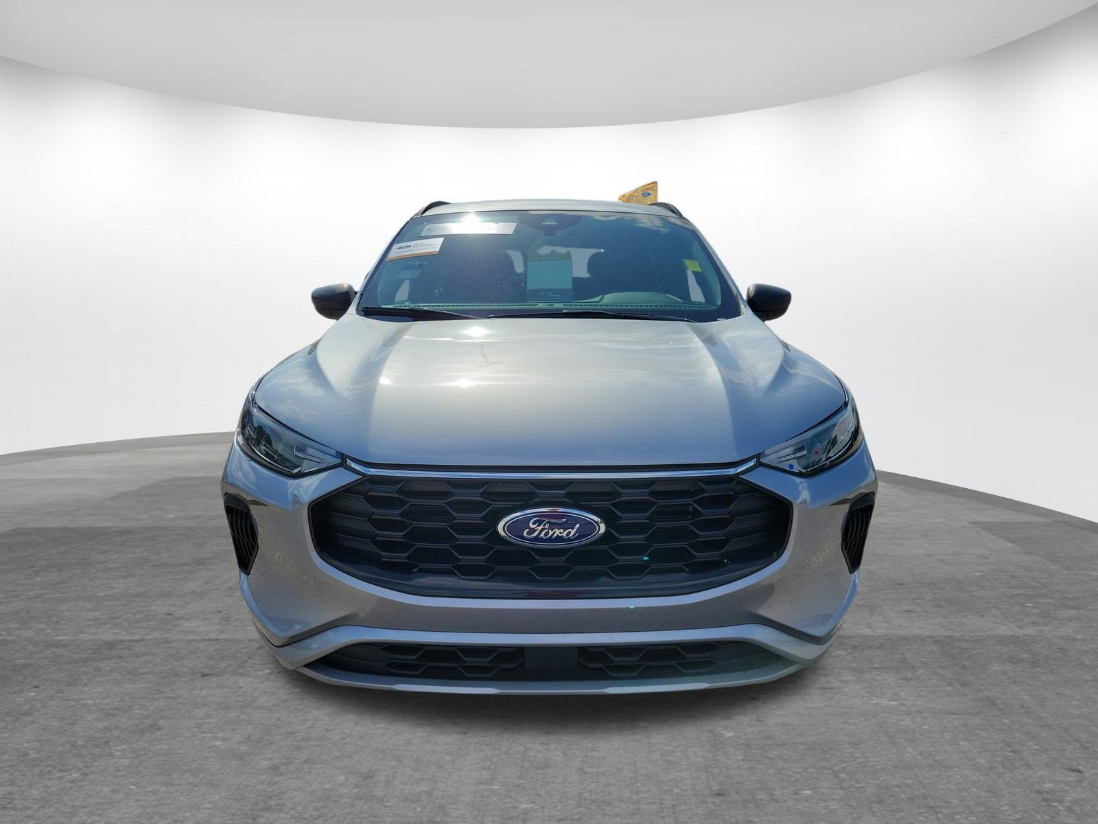 Certified 2024 Ford Escape ST-Line FWD image 2