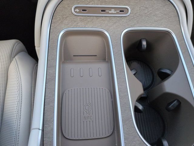 Certified 2026 Hyundai Palisade Limited AWD/4WD image 23