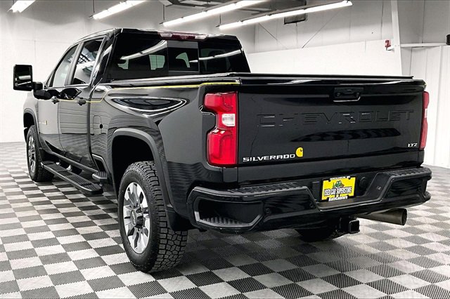 Used 2022 Chevrolet Silverado 2500 LTZ w/ Carhartt Edition video 2