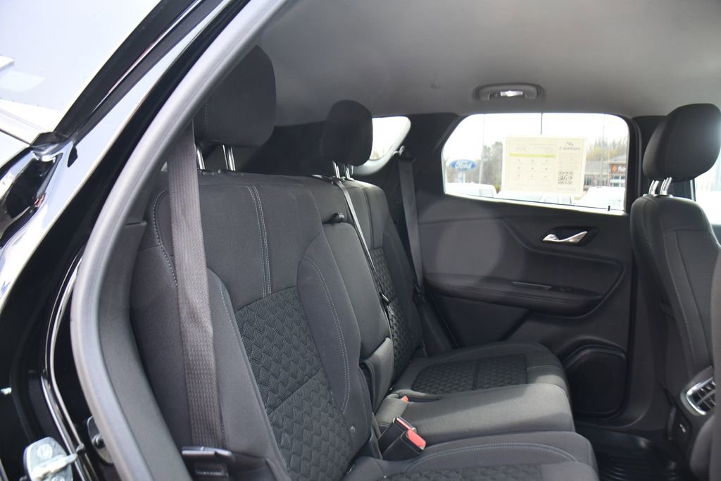 Used 2022 Chevrolet Blazer LT image 17