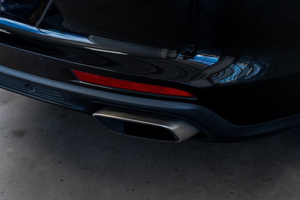 Used 2019 Porsche Panamera image 28