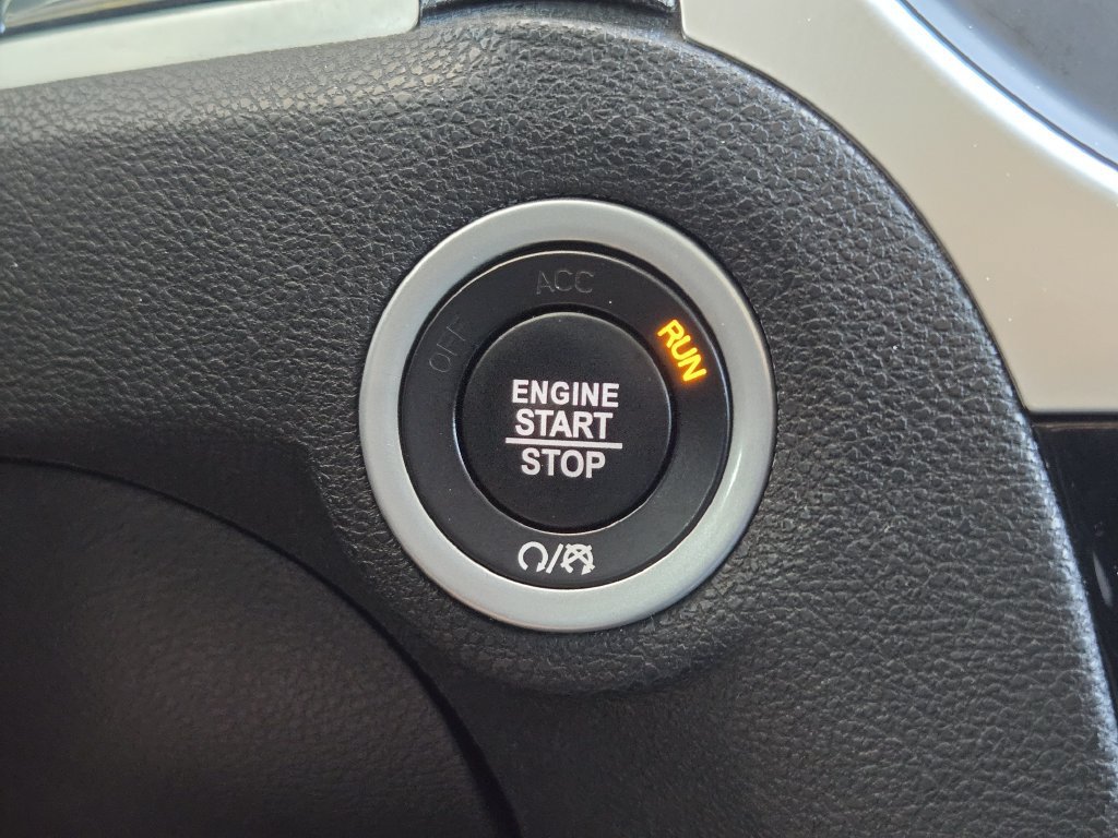 Used 2023 Chrysler 300 Touring L RWD image 25