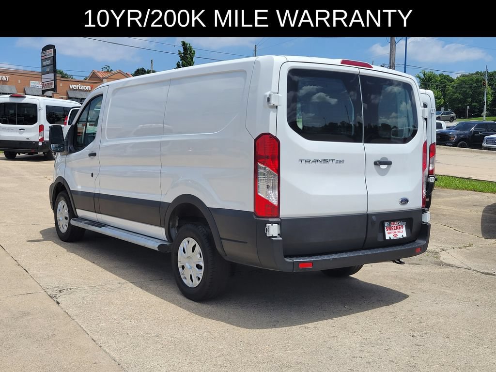 Used 2024 Ford Transit 250 Low Roof w/ Exterior Upgrade Package RWD image 3