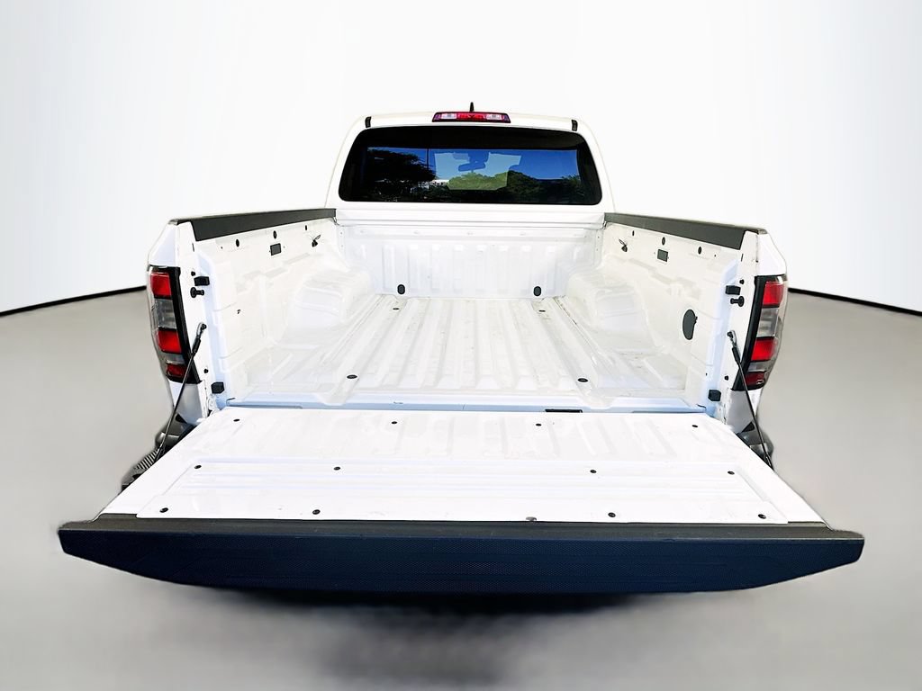 Used 2025 Nissan Frontier S RWD image 24