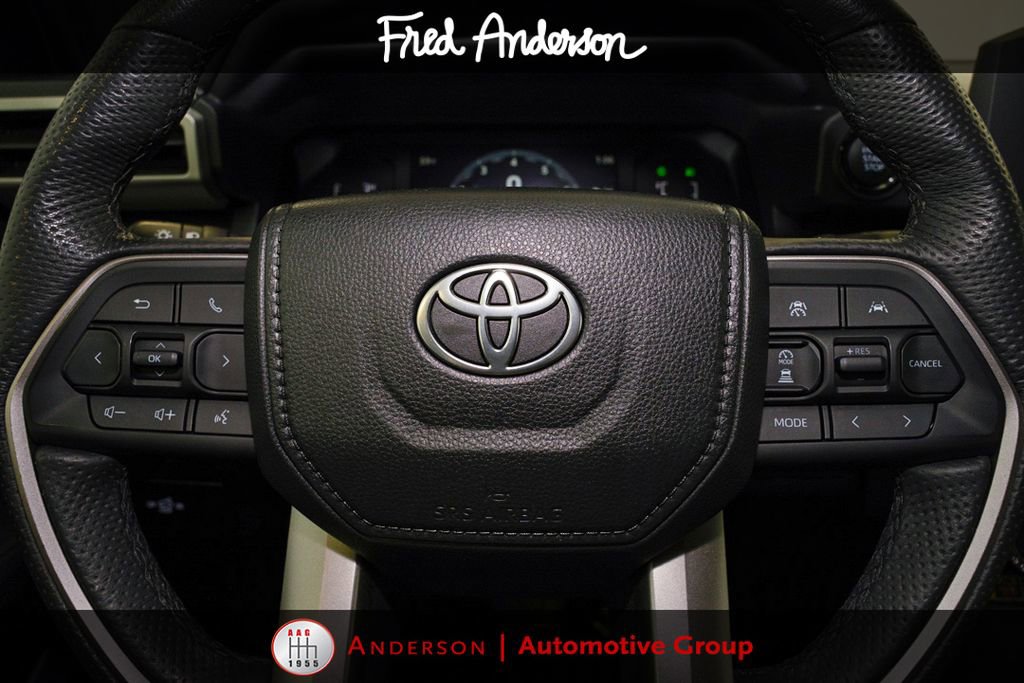 Certified 2024 Toyota Tacoma SR5 AWD/4WD image 18