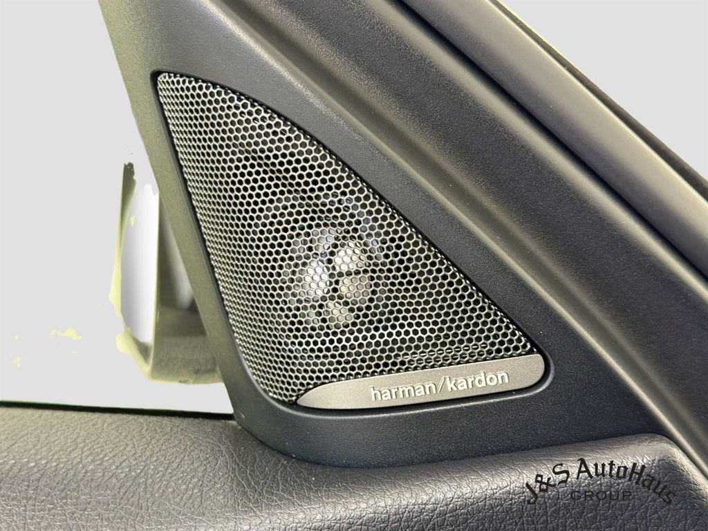 Used 2017 BMW M3 RWD image 24