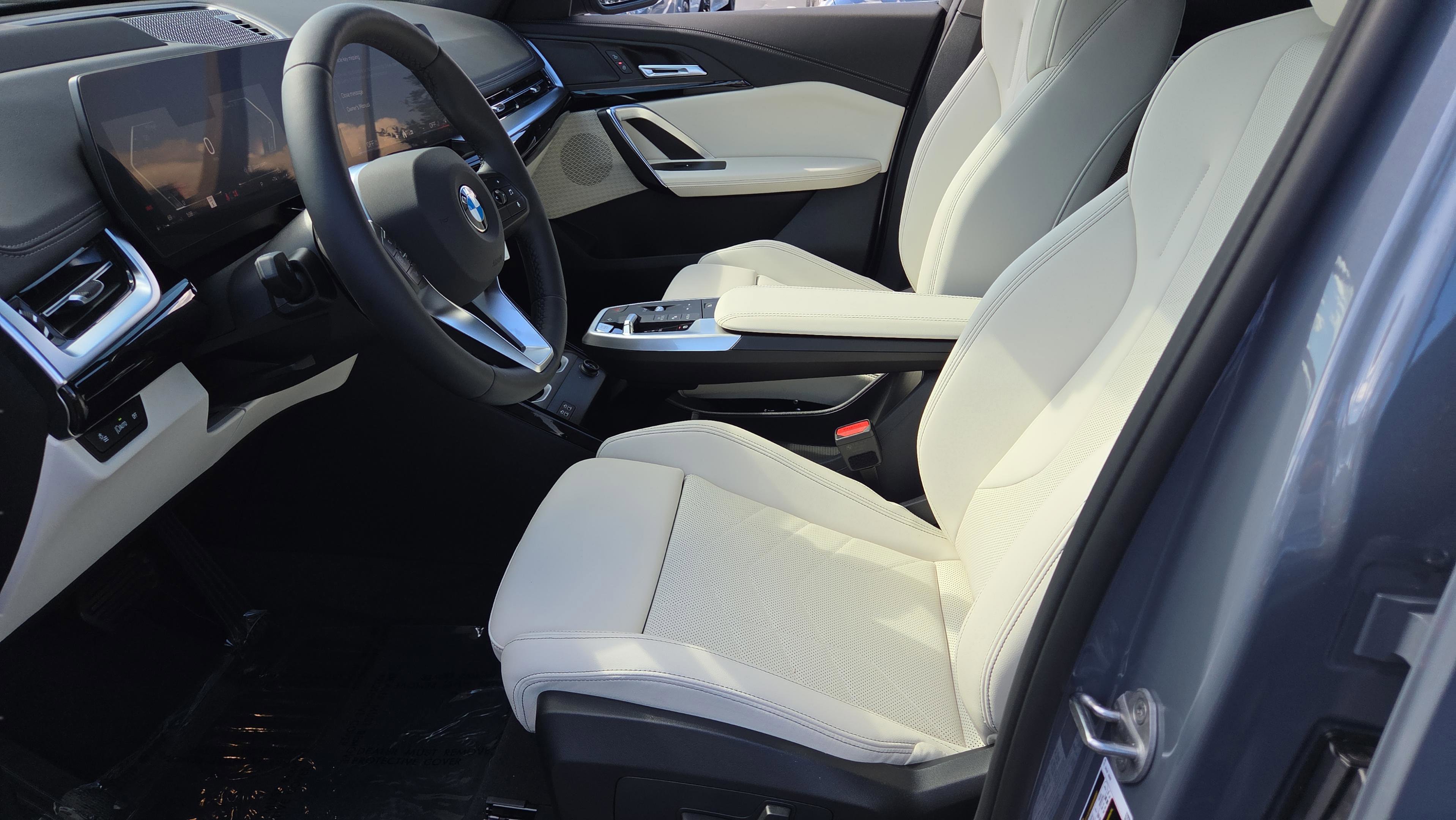 New 2026 BMW X1 xDrive28i w/ Technology Package AWD/4WD image 11