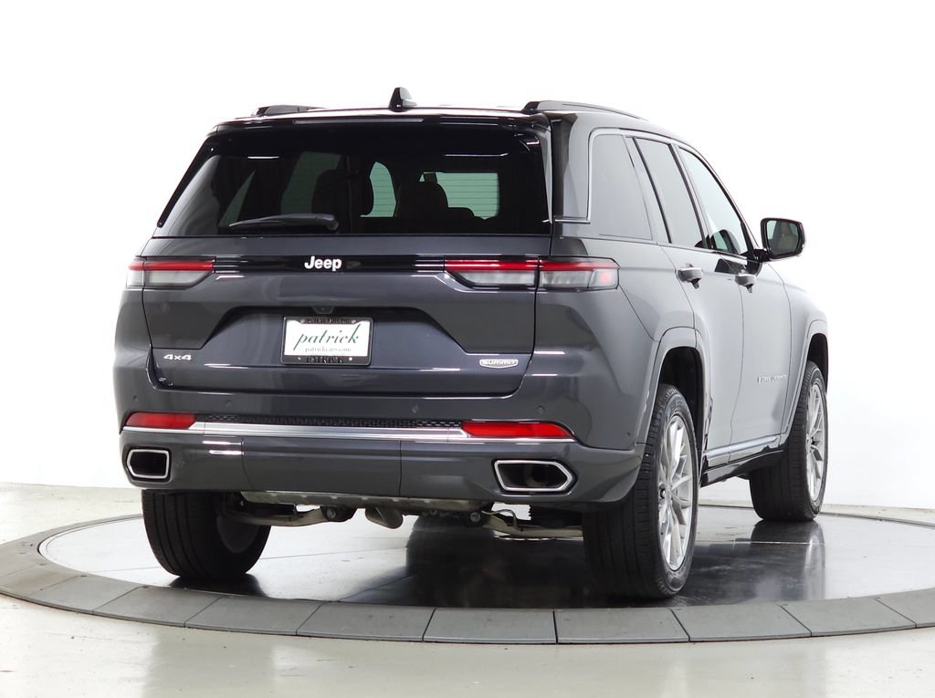 Used 2025 Jeep Grand Cherokee Summit AWD/4WD image 11
