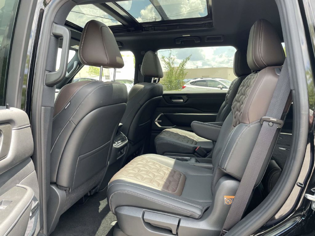 New 2026 Nissan Armada Platinum Reserve AWD/4WD image 10