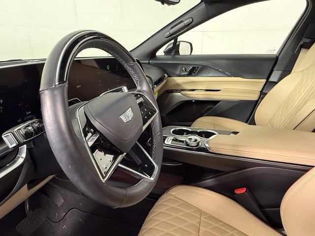 Used 2024 Cadillac Lyriq Luxury w/ Nappa Leather Package AWD/4WD image 7